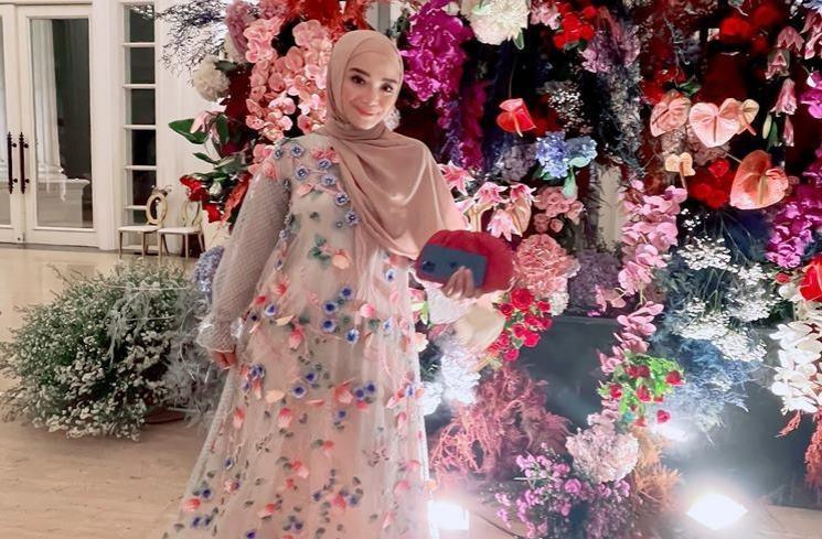 Potret Bahagia Sheza Idris (Instagram/@shezaidris)