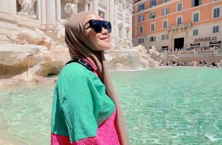 Potret Bahagia Sheza Idris (Instagram/@shezaidris)