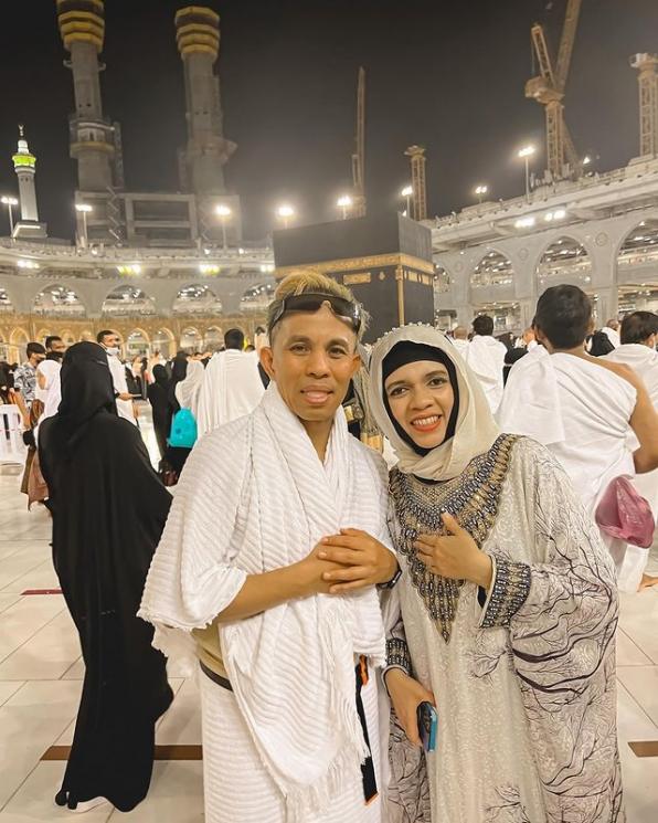 Potret Romantis Ortu Seleb. (Instagram/genifaruk)