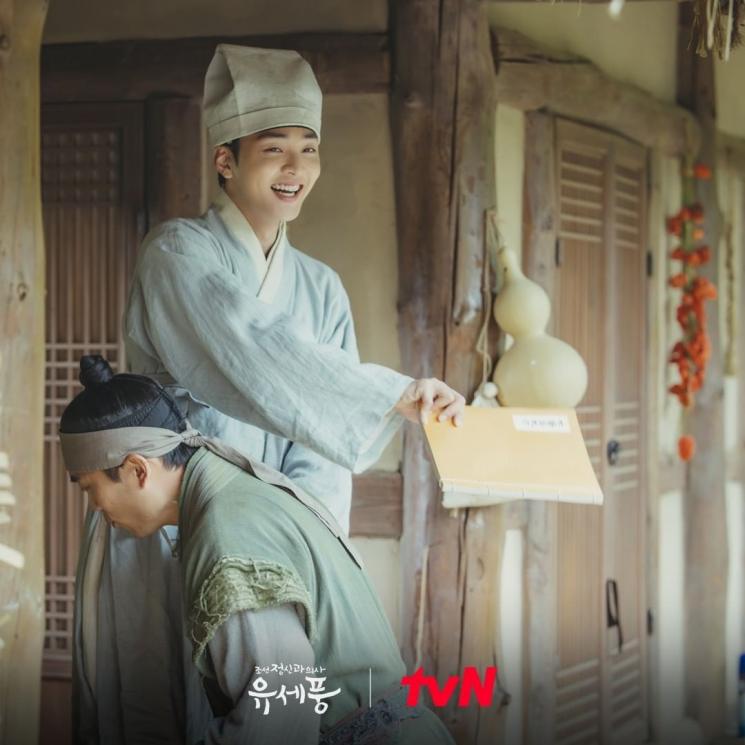 Potret di Balik Layar Poong The Joseon Psychiatrist (Instagram/@tvn_drama)