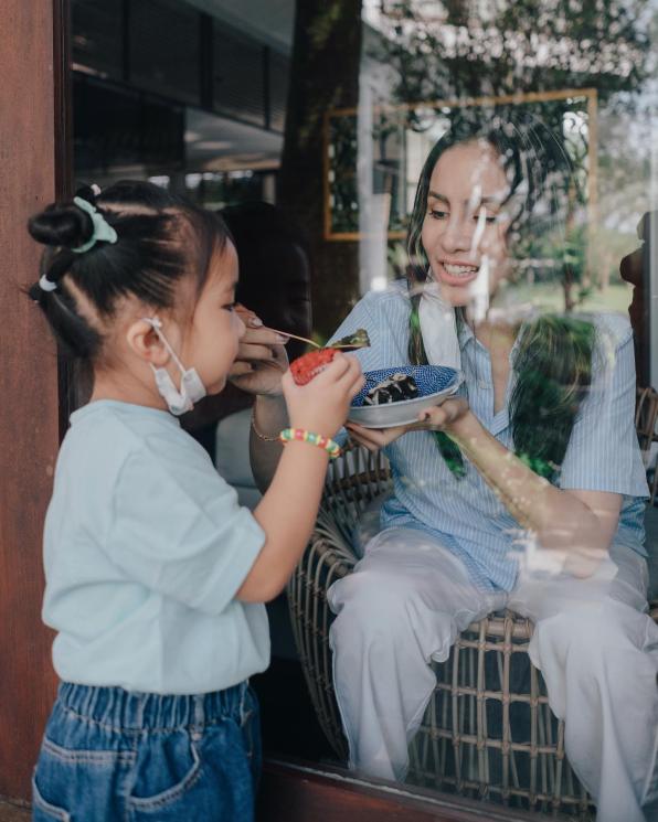 Potret Ultah Momo Eks Geisha. (Instagram/@therealmomogeisha)
