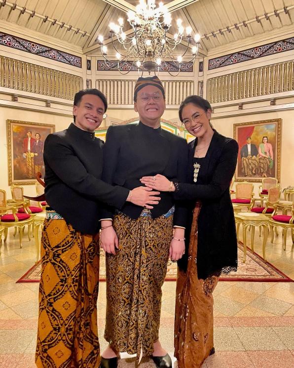 Momen Jefri Nichol Ikut Peringatan Malam 1 Sura. (Instagram/@vcoln)