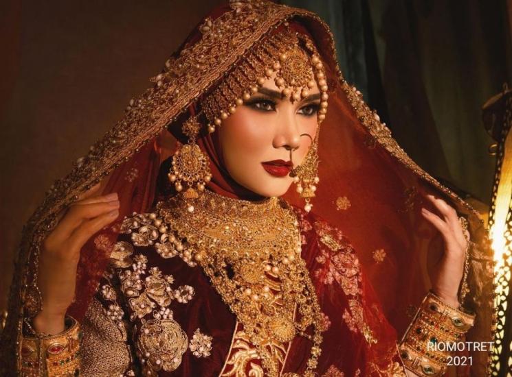 Potret Mulan Jameela Pakai Baju India (instagram/@mulanjameela1)