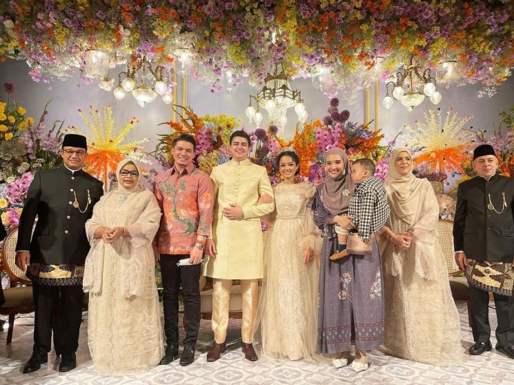 Potret Artis Hadiri Resepsi Mutiara Baswedan (instagram/@irwansyah_15)