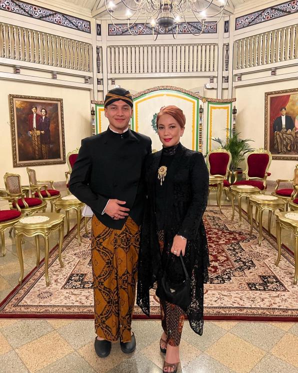 Momen Jefri Nichol Ikut Peringatan Malam 1 Sura. (Instagram/@junitalandrat)