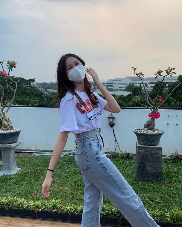 Potret Nicole (instagram/@nicoleonardiii)