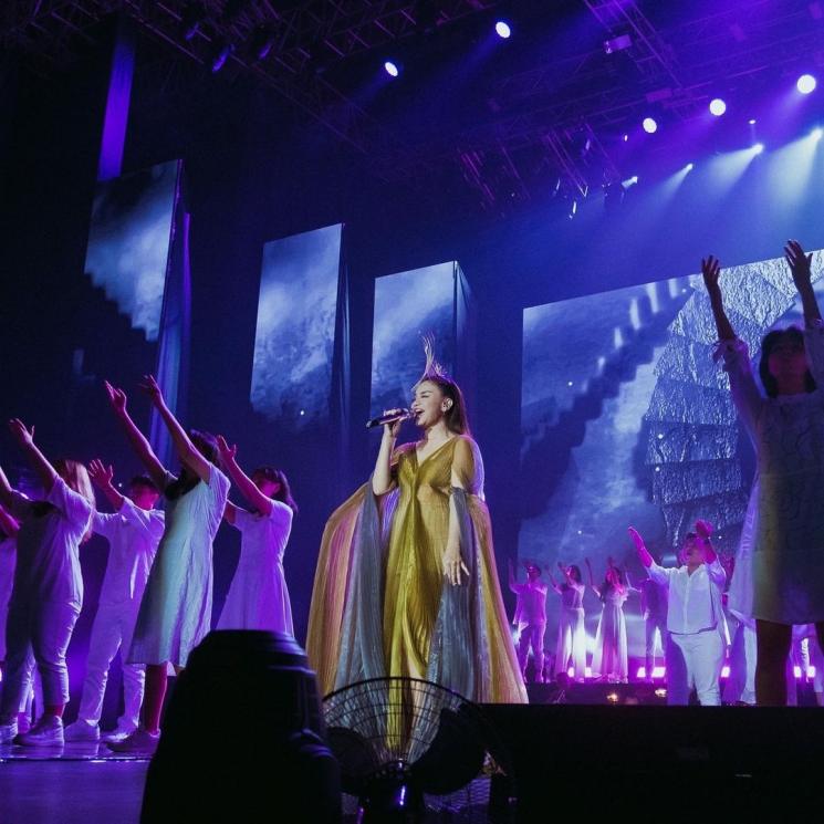 Momen Menarik di Konser Rossa (instagram/itsrossa910)