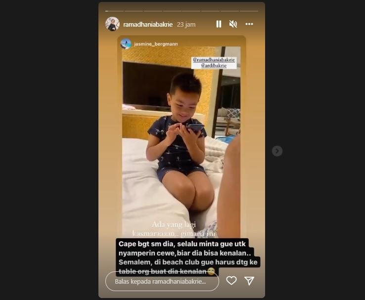 Nia Ramadhani ngeluh soal anak bungsu. (Instagram/@ramadhaniabakrie)