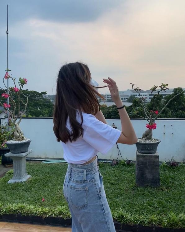 Potret Nicole (instagram/@nicoleonardiii)