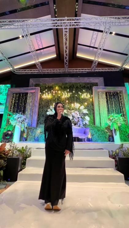 Potret Melly Goeslaw setelah Operasi Bariatrik (instagram/@melly_goeslaw)