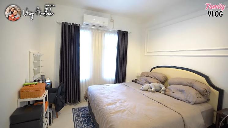 Rumah Ricky Cuaca (YouTube Ussy Andhika Official)