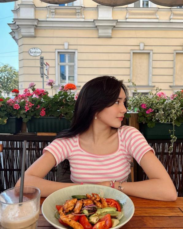 Potret Beby Tsabina Liburan di Eropa (instagram/@bebytsabina)