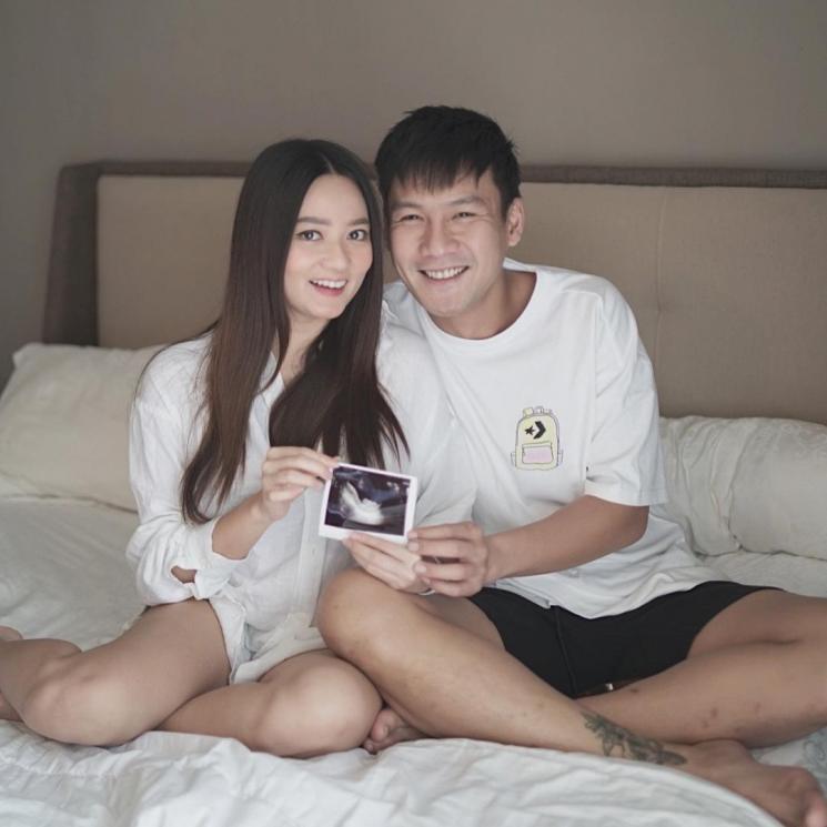 Artis Umumkan Kehamilan di Tahun 2022 (instagram/@stellarcor)