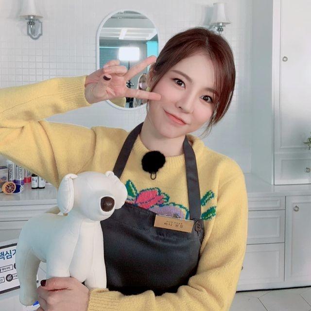 Seleb Kpop Bisa Bahasa Isyarat. (Instagram/515sunnyday)