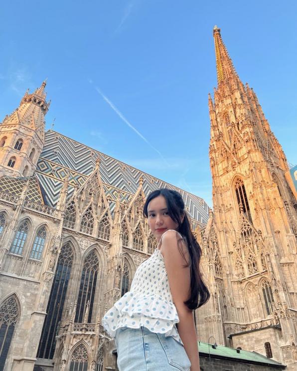 Potret Beby Tsabina Liburan di Eropa (instagram/@bebytsabina)