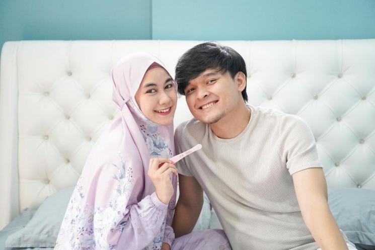 Artis Umumkan Kehamilan di Tahun 2022 (instagram/@anisarahma_12)