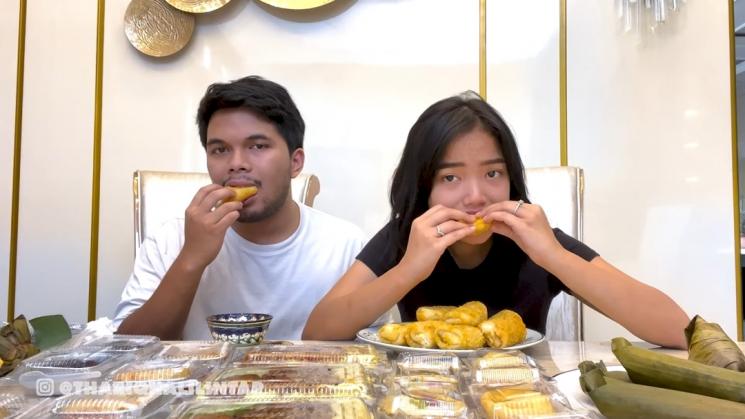 Momen Thariq Halilintar Borong Jajan Buat Fuji (YouTube Thariq Halilintar)