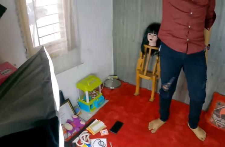 Rumah Pesulap Merah (YouTube/Denny Wewey)