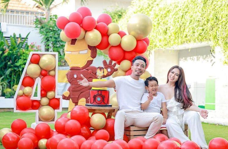 Potret perayaan ulang tahun Darren anak Maharani Kemala (Instagram/@maharanikemala)