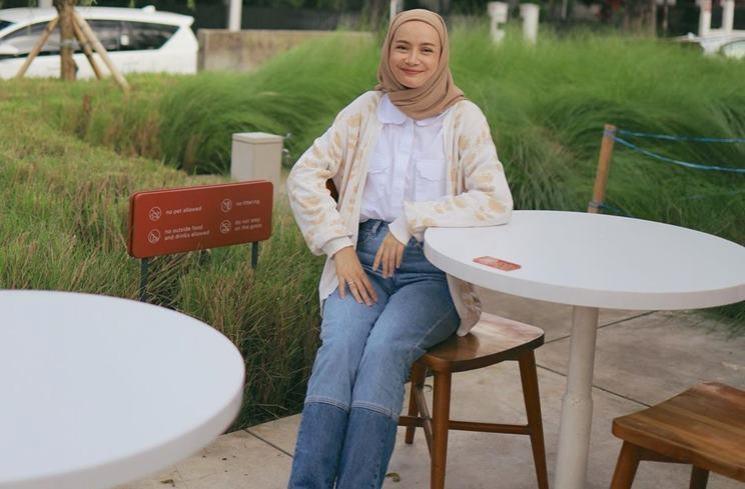 Potret Dhatu Rembulan Istri Tria Changcuters (instagram/@dhaturembulan)