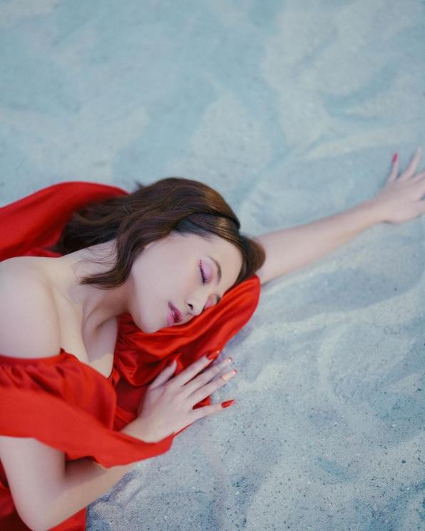 Foto Adhisty Zara di Pemotretan Terbaru (Instagram/@zaraadhsty)