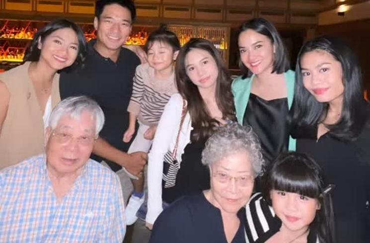 Artis punya mertua Korea (Instagram/@riniyulianti)