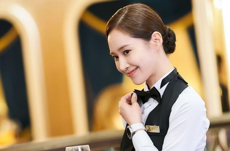 Pesona Yuri SNSD di Good Job (Instagram/@channel.ena.d)