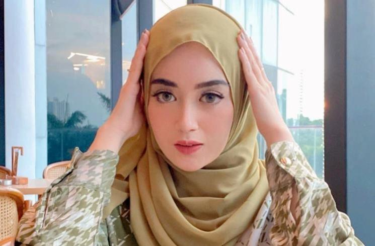 Penampilan Berhijab Eks JKT48 (instagram/@nblh.ayu)