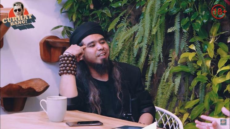 Gus Samsudin. (YouTube/CURHAT BANG Denny Sumargo)