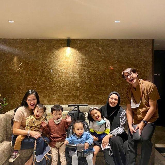 Potret Awet Muda Donna Harun (Instagram/donnaharunofficial)