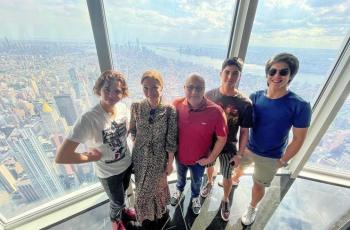 10 Potret Maia Estianty Liburan ke Amerika, Quality Time Bareng Keluarga
