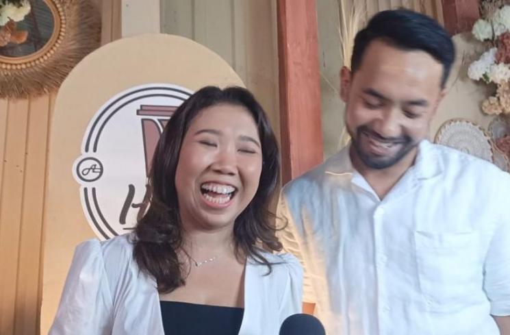 Kiki Saputri dan Pacar Baru (Matamata.com/Rena Pangesti)