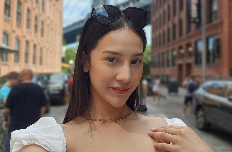 Artis Jarang Mandi (Instagram/@anyageraldine)