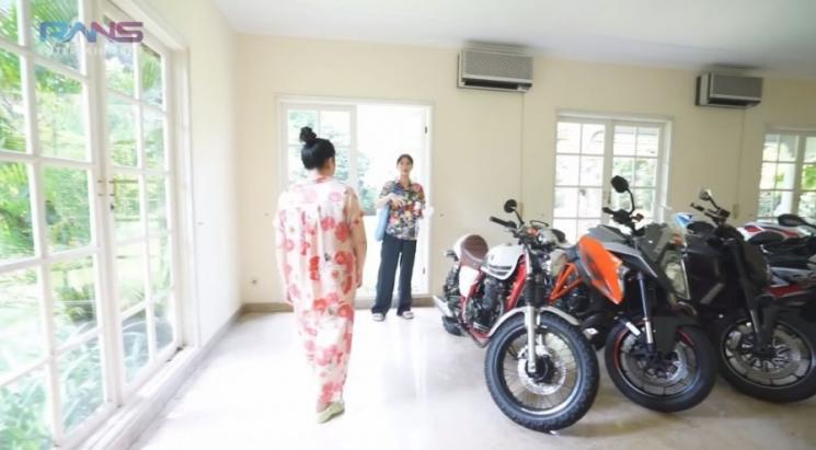 Perayaan Ulang Tahun Rafathar ke-7. (YouTube/RANS Entertainment)