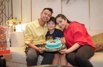 Rafathar Nyeplos Tarif Endorse, Netizen Protes: Kemurahan Oy!