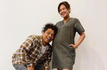 12 Momen Indah Permatasari Melahirkan Anak Pertama, Arie Kriting Menangis Haru