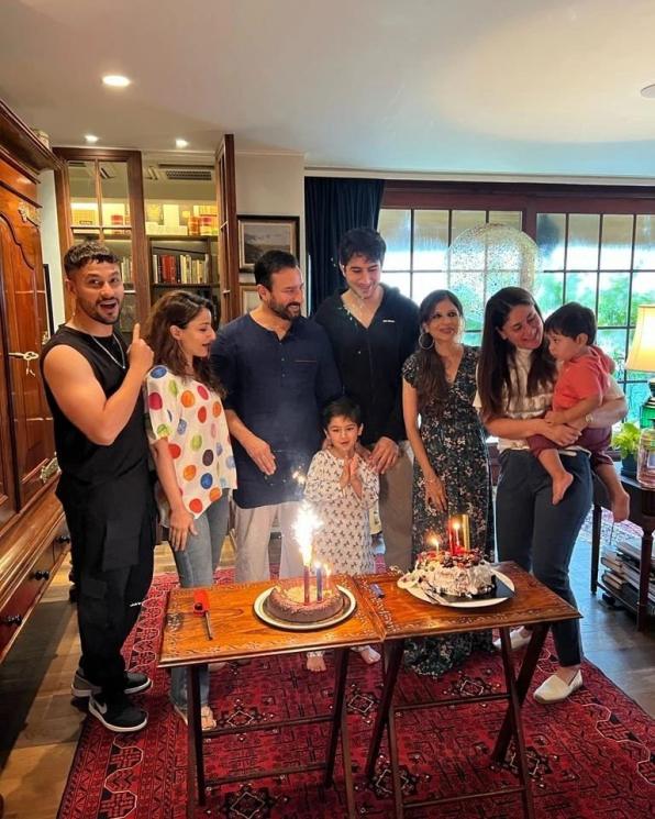 Momen Ultah Saif Ali Khan ke-52 (Instagram/@sabapataudi)