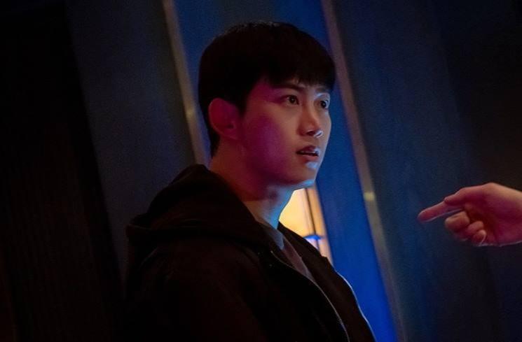 Potret Taecyeon 2PM di Blind (Instagram/@tvn_drama)