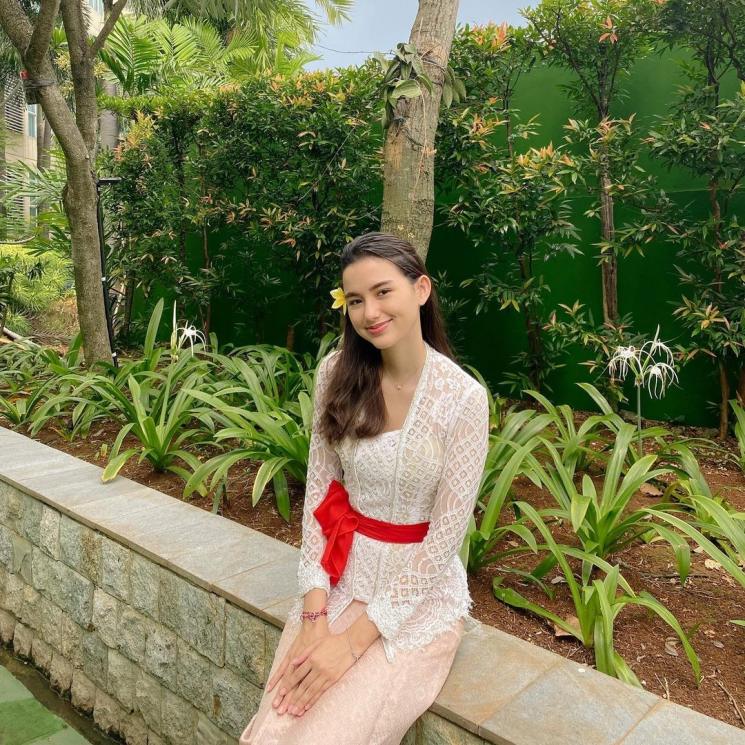 Artis Ramaikan Peringatan 17 Agustus (instagram/@ssarah_menzel)