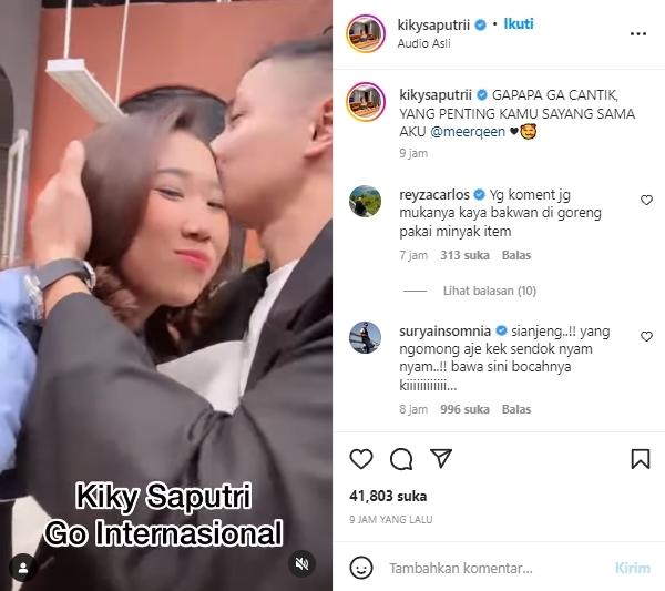 Kiky Saputri Sesumbar Dicium Aktor Ganteng Meerqeen. (Instagram/@kikysaputrii)