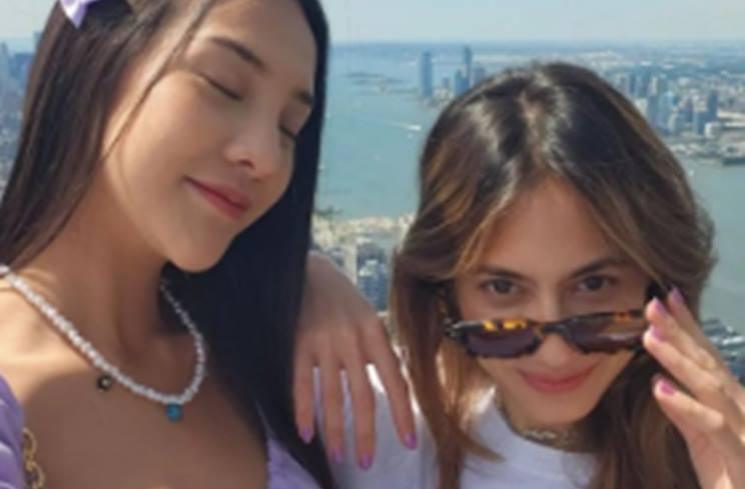 Potret Kebersamaan Anya Geraldine dan Pevita Pearce. (Instagram/pevpearce)