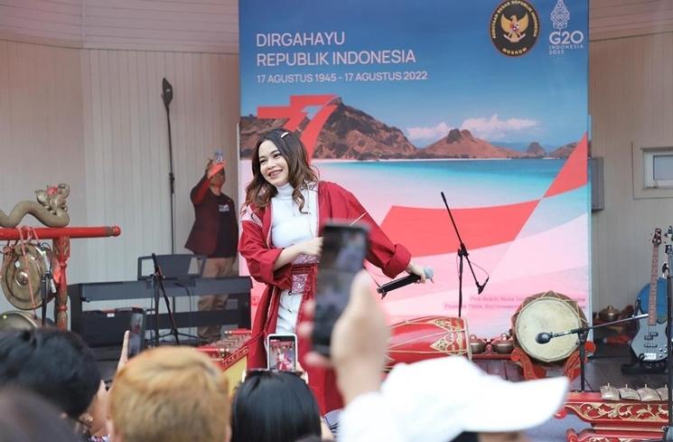 Momen Rara LIDA Goyang KBRI Moscow (Instagram/lida_rara06)