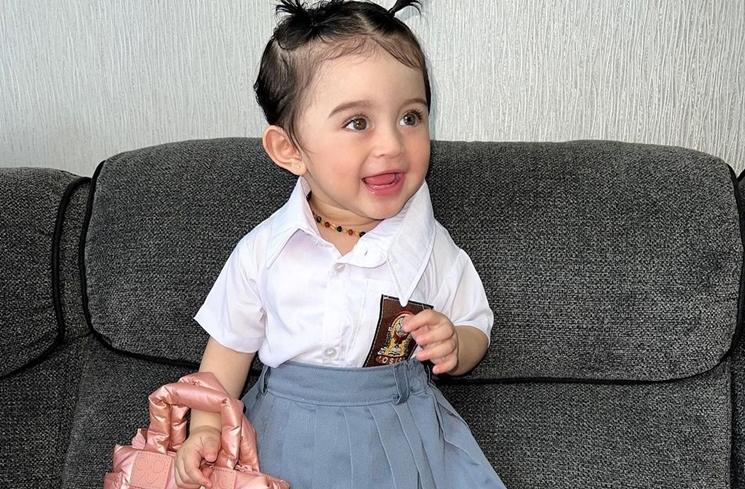 Potret Baby Guzel Jadi Anak SMA Gaul (Instagram/guzelimalisyakieb)