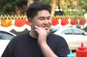 Jajan Telur Gulung Pertama Kali, Anak Erick Thohir Kaget Harganya Cuma Seribu
