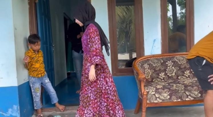 Potret Rumah Farel Prayoga. (YouTube/MAMBRUUT OFFICIAL)