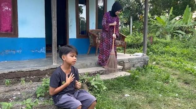 Potret Rumah Farel Prayoga. (YouTube/MAMBRUUT OFFICIAL)