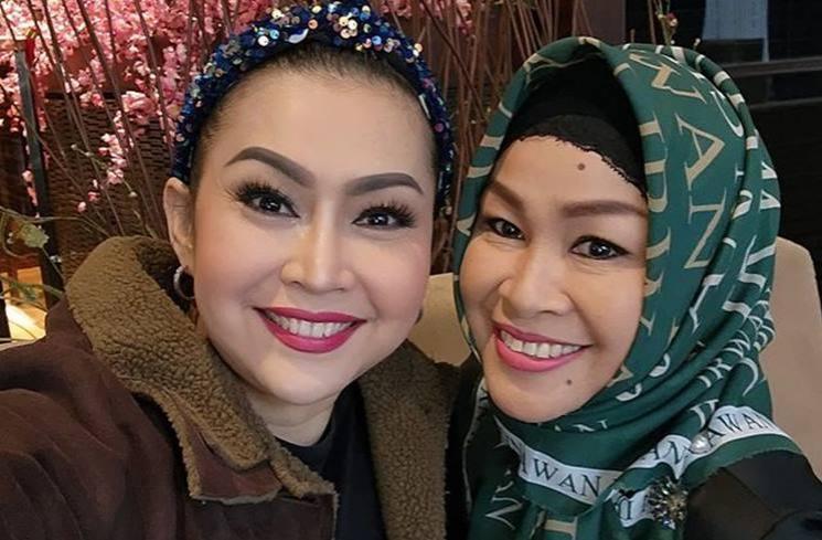 Potret Terbaru Ratna Listy. (Instagram/@ratna_listy)