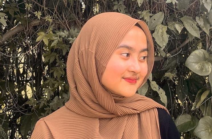 Potret Kayla Cucu Mpok Atiek (Instagram/@kaylatmaja)