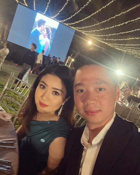 Potret Kemesraan Kevin Sanjaya dan Valencia Tanoe Usai Tunangan. (Instagram/valenciatanoe)