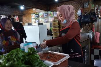 11 Potret Restoran Rizky Billar dan Lesti Kejora, Berkonsep Saung Lesehan